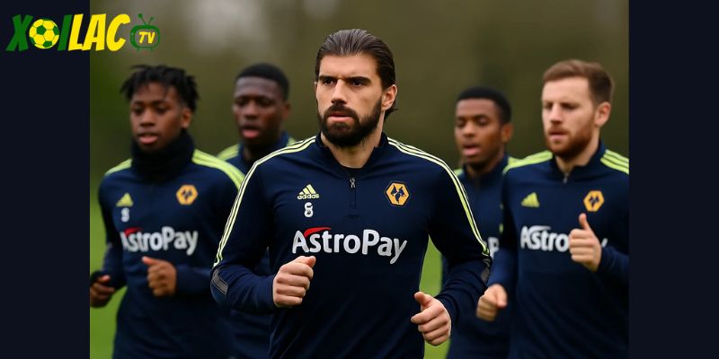 Tiền vệ người Bồ Đào Nha nhanh chóng hòa nhập ở Anfield.