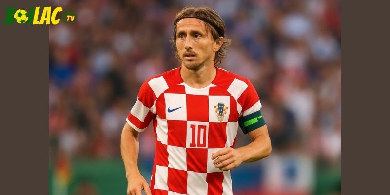 Modric là linh hồn trong trận Faroe vs Croatia.