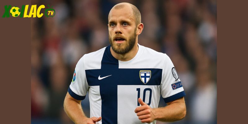 Pukki là mũi nhọn trong trận Ba Lan vs Phần Lan. Pukki là mũi nhọn trong trận Ba Lan vs Phần Lan.