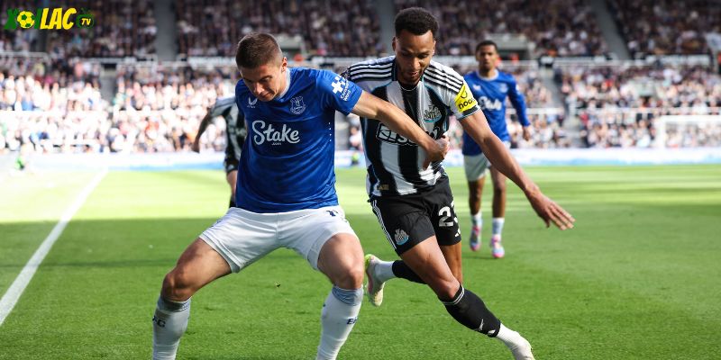 Everton vs Newcastle: Phong độ đối lập hai đội Premier League